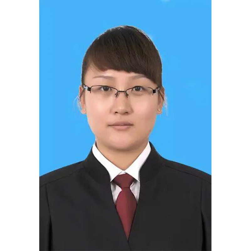 何雯 律师